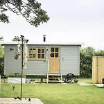Morndyke Shepherds Huts