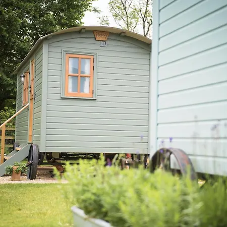 Campsite Morndyke Shepherds Huts Thirsk