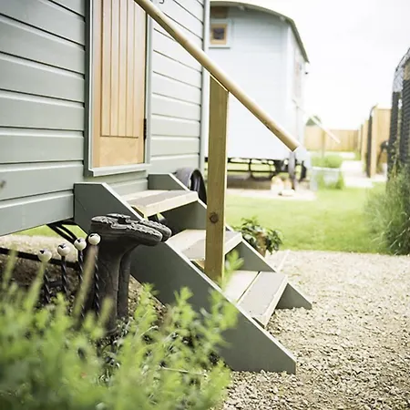 Morndyke Shepherds Huts Thirsk