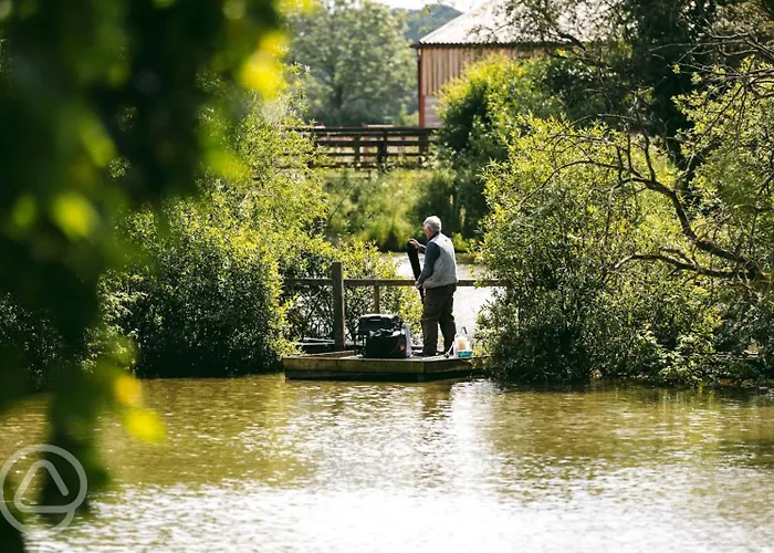 Morndyke Shepherds Huts Camping