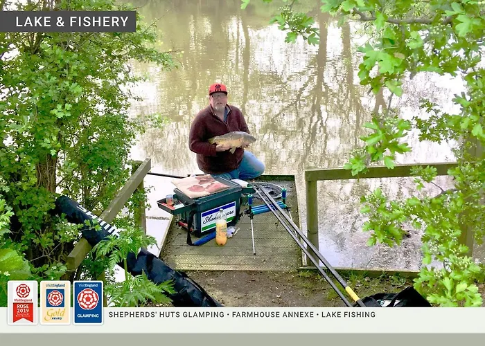 Parque de Campismo Morndyke Shepherds Huts 3*